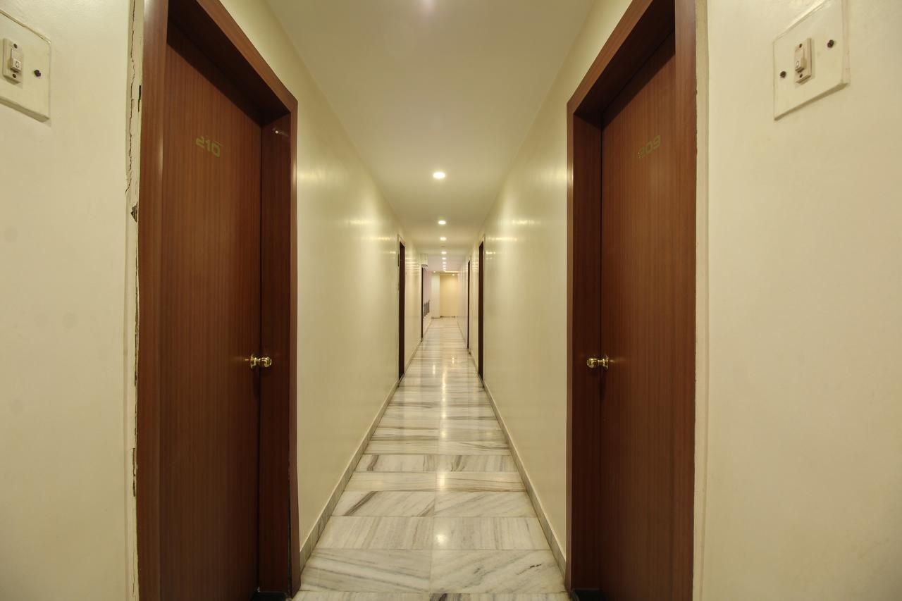 Soubhagya Inn Silvassa Ngoại thất bức ảnh