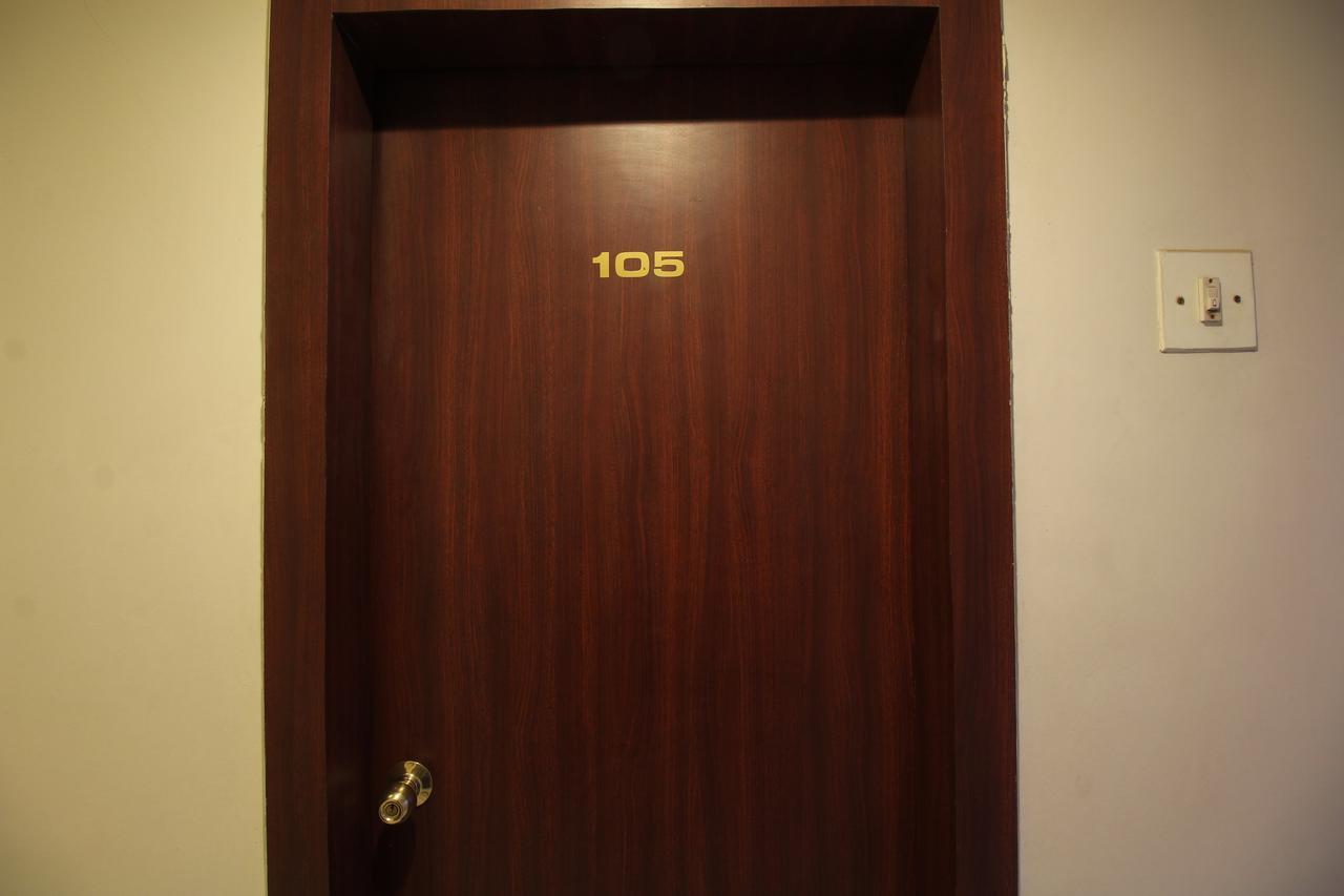 Soubhagya Inn Silvassa Ngoại thất bức ảnh