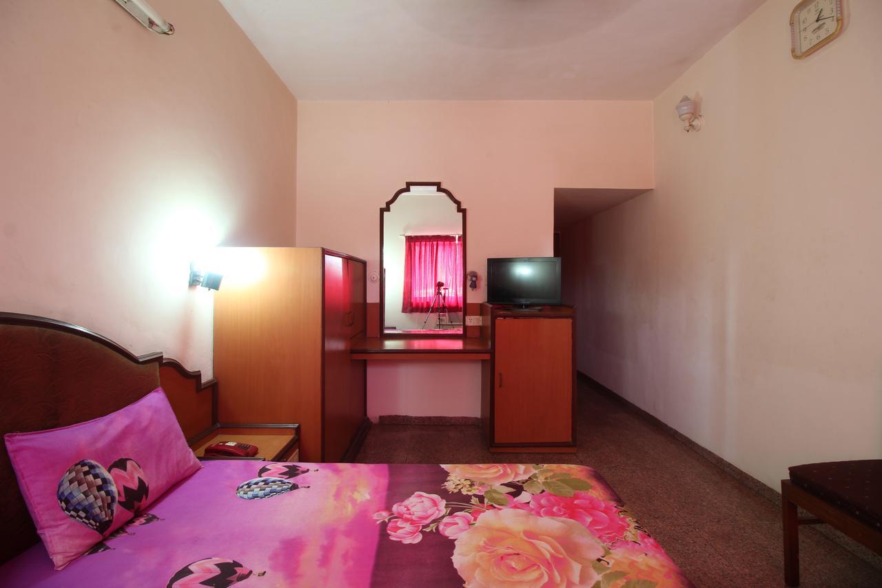 Soubhagya Inn Silvassa Ngoại thất bức ảnh