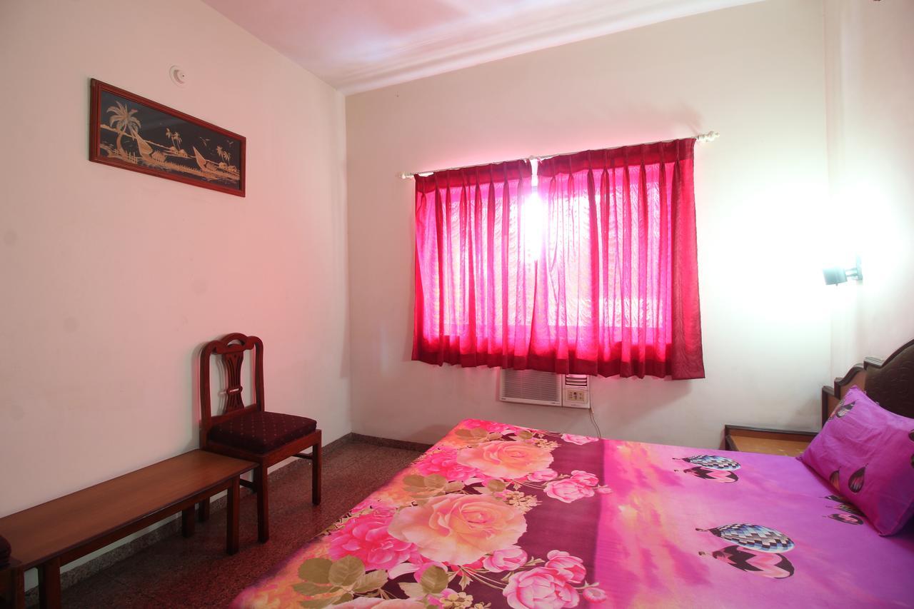 Soubhagya Inn Silvassa Ngoại thất bức ảnh