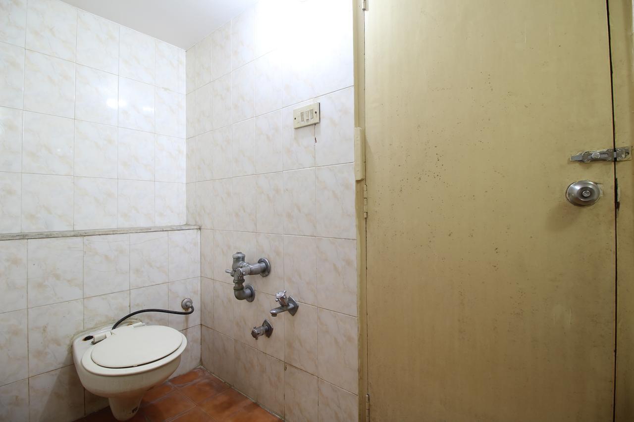 Soubhagya Inn Silvassa Ngoại thất bức ảnh